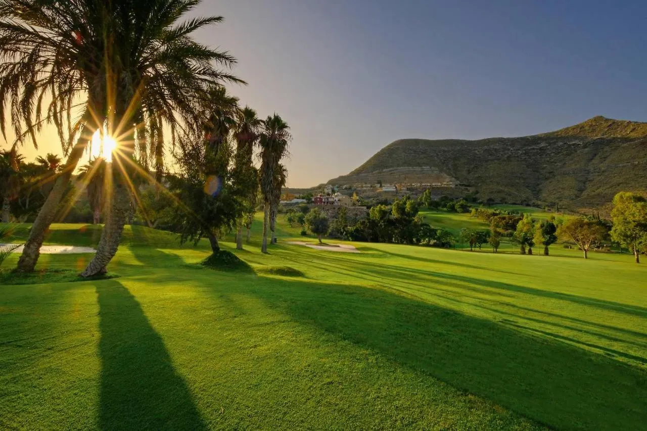 Apartman Sybarix Apartment: Precioso Apartamento Con Vistas Al Golf Y El Mar La Envia