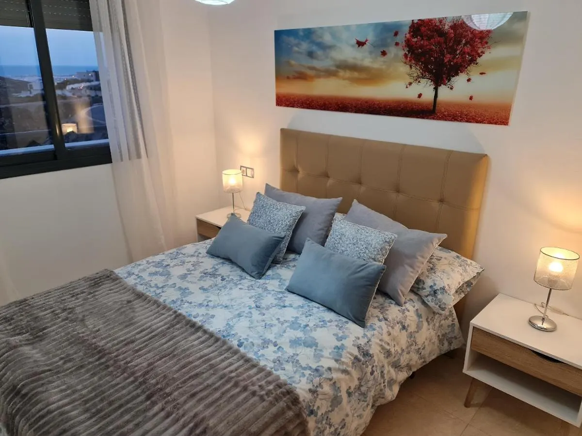 Sybarix Apartment: Precioso apartamento con vistas al golf y el mar La Envía